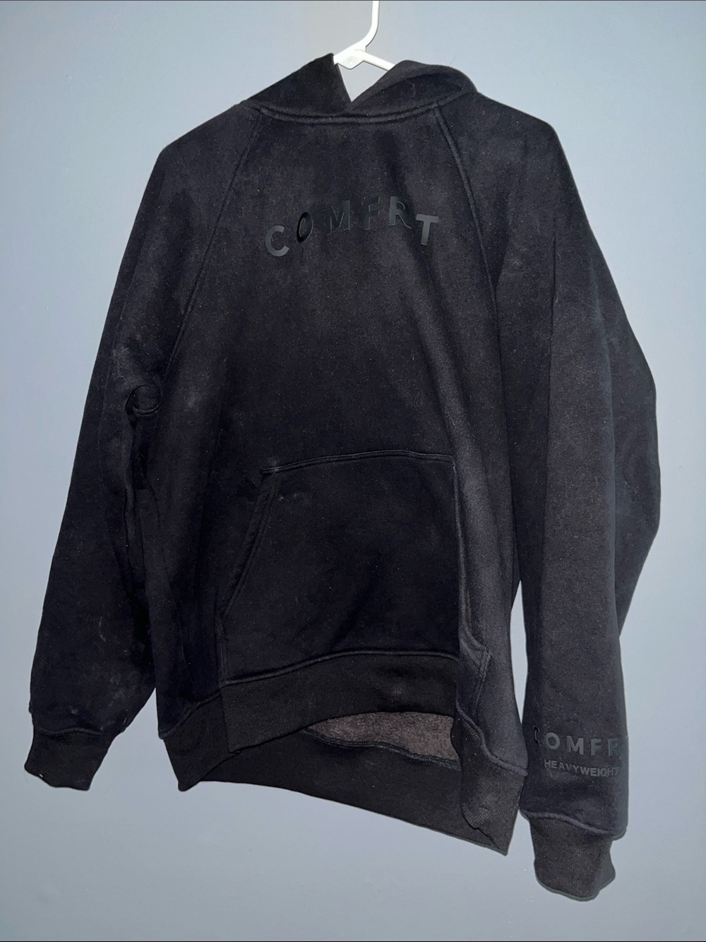COMFRT Men's Black Pullover Hoodie